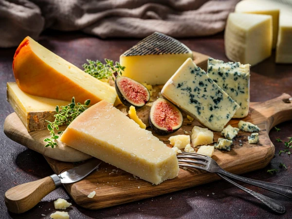 Can cheese provide medical protection for the brain?