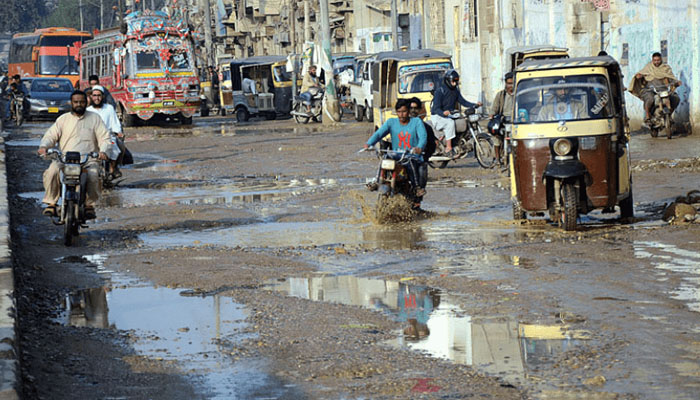 Construction of Karachi's Jahangir Road begins after long wait