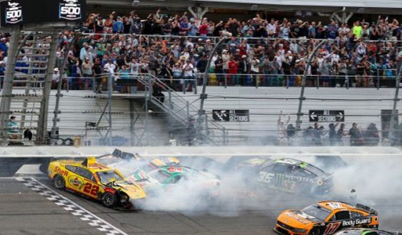 Several cars collided during a race in America