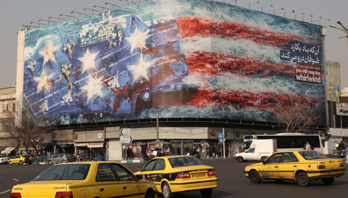 Polish citizens should leave Iran immediately