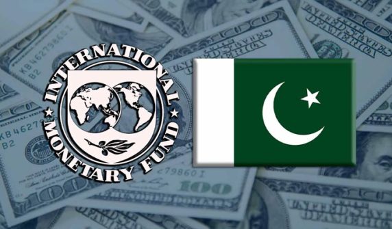 IMF acknowledges improvement in Pakistan's economy