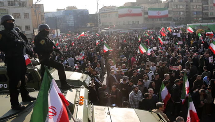 New wave of anti-government protests begins in Iran