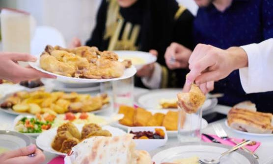 What should fasting people eat and drink