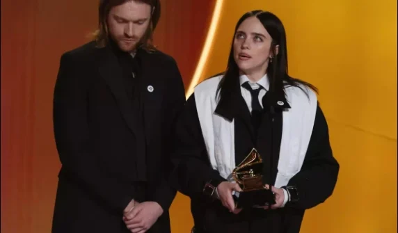 Singer Billie Eilish makes strong statement