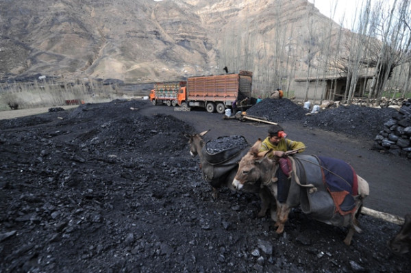 Two miners die after toxic gas fills coal mine in Balochistan