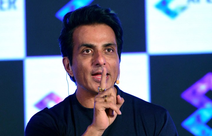 Indian actor makes big announcement