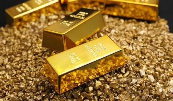 Gold in Pakistan has become cheaper by Rs 3400 per tola today.