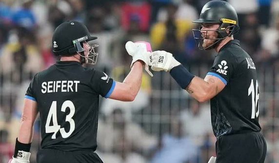 New Zealand beat South Africa by 9 wickets to qualify for the final