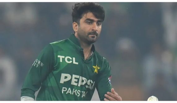 Fast bowler Salman Mirza decides to take legal action