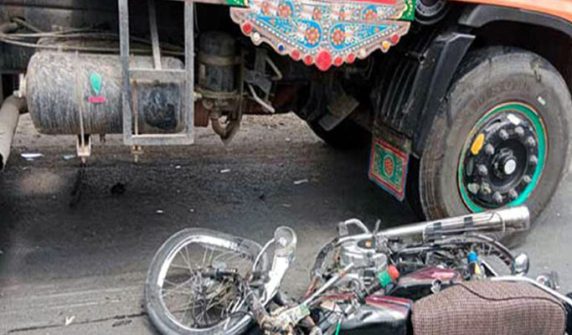 Two brothers riding a motorcycle die after being hit by a trailer