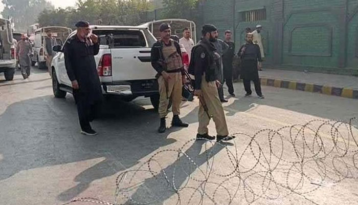 Explosion near police mobile in Lakki Marwat,