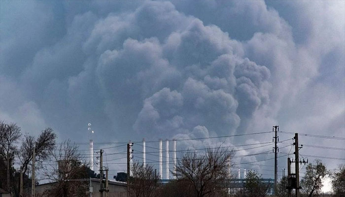 Israeli attack on Iran's Pars gas field suspends gas production