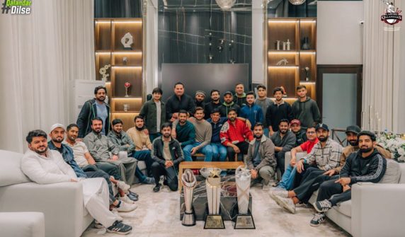 Lahore Qalandars captain Shaheen Afridi hosts Iftar dinner