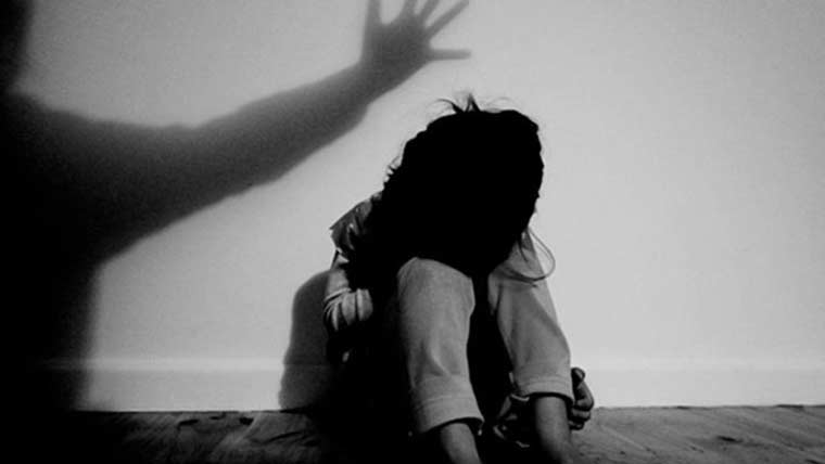 Domestic worker attempts to rape 4-year-old girl