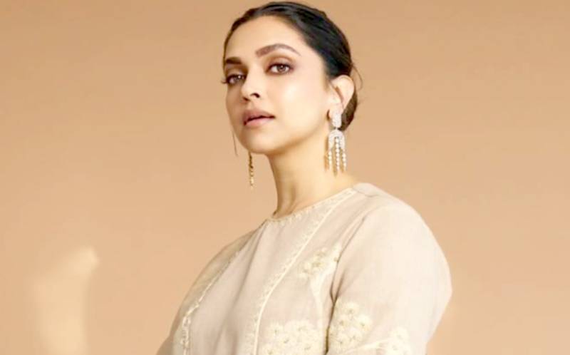 Indian actress expresses concern over Mumbai's bad air pollution