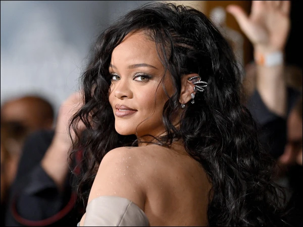 Shooting at pop star Rihanna's home