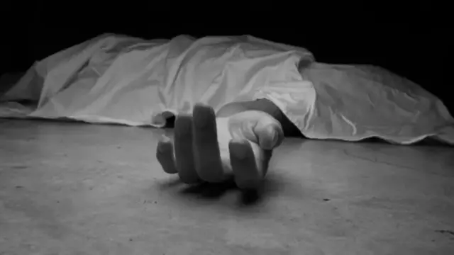 Husband kills pregnant wife with help of family members