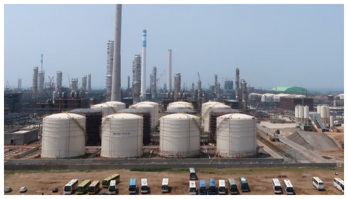 China rejects US sanctions on 5 Chinese oil refineries