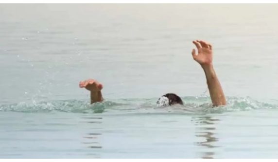 3 Karachi youths drown while bathing in Hub River