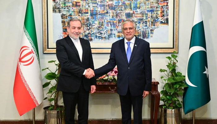 Pakistani and Iranian Foreign Ministers hold detailed discussions on ongoing tensions and promotion of peace