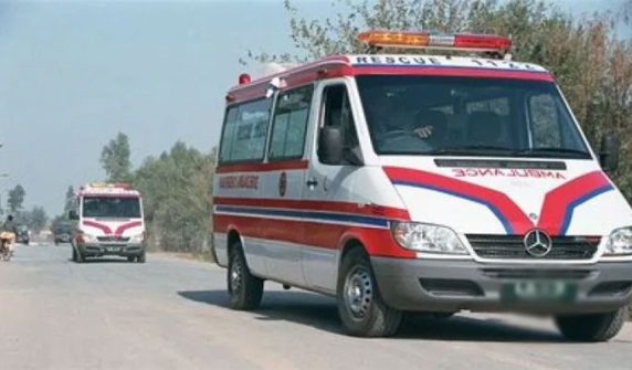 7 people including a woman and a child died when a passenger coach overturned