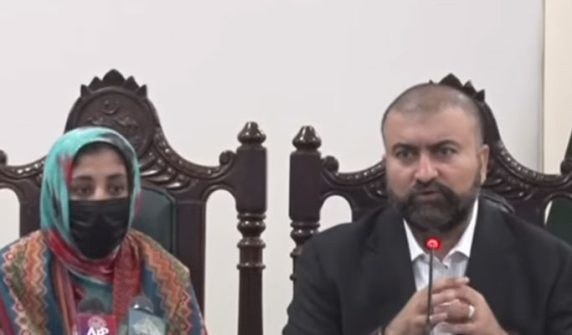 Islamabad escapes major disaster, female suicide bomber arrested from Balochistan