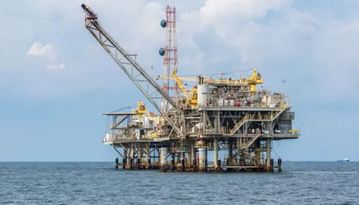 Pakistan resumes offshore oil and gas exploration after 2 decades