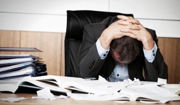 Increased working hours also increase the risk of obesity