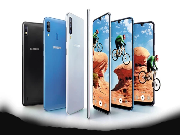 Samsung confirms launch of new device