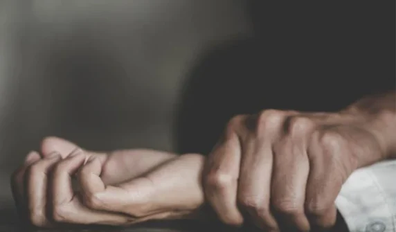 Woman becomes pregnant after being raped multiple times in hotel