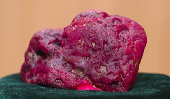 11,000-carat ruby ​​discovered in Myanmar