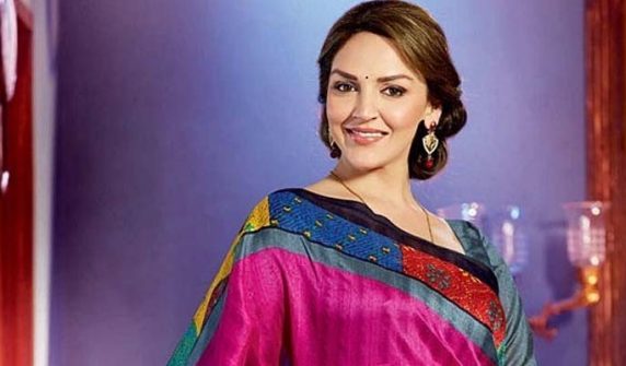 Esha Deol clarifies that she is not a 'single mother' despite divorce