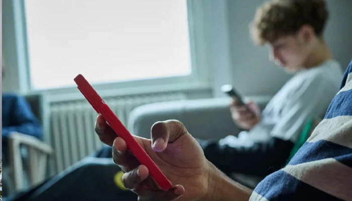 UK to ban social media use by children under 16