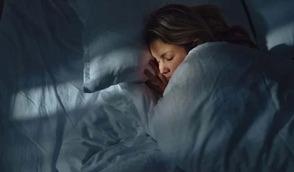 Why do women feel more tired despite getting good sleep?