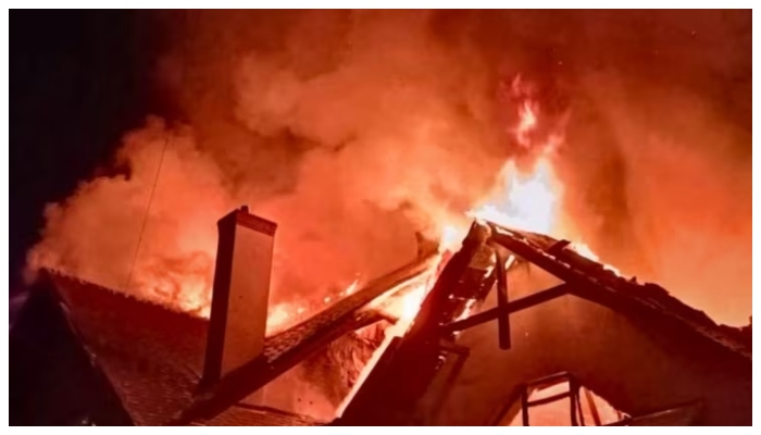 8 powerful explosions in the Ukrainian capital Kyiv, 4 people killed