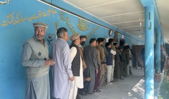 Polling underway for 24 Gilgit-Baltistan Assembly seats, voters rush to polling stations