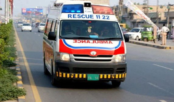 Son-in-law who came to appease his angry wife's in-laws ran over his father-in-law under a car and fled, killing him
