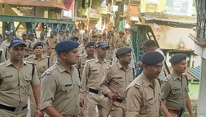 Argument over dowry demand at wedding ceremony