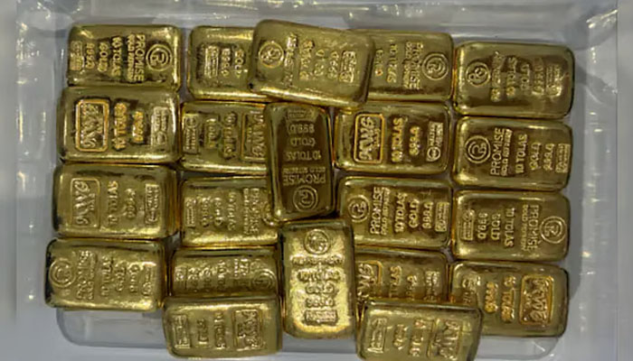 India: Nearly 3 kg of gold hidden in passenger plane's speaker recovered