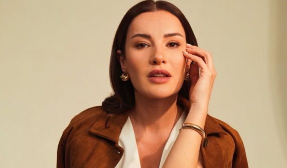 The famous Turkish actress passed away suddenly the day after her 35th birthday. What was the cause of death?