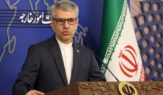 Iran to develop administrative system for Strait of Hormuz with Oman