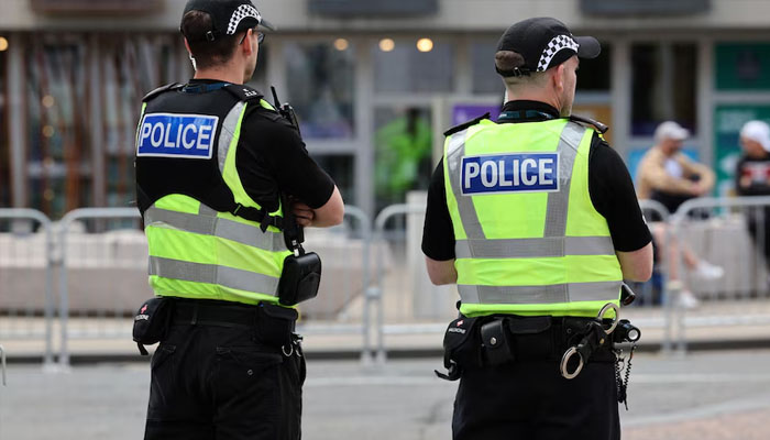 5 people injured in suspected anti-Muslim attacks in Scotland