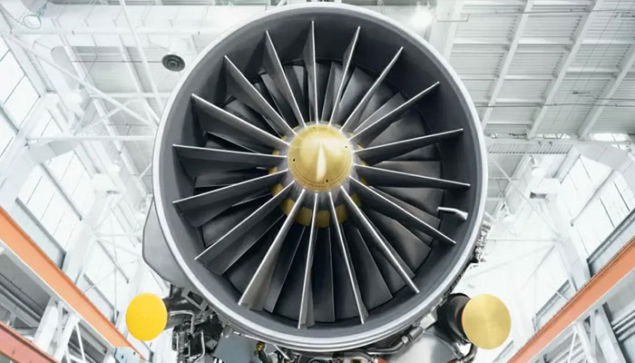 One of the 6 engines of the fighter jet India received from an American company turned out to be faulty.