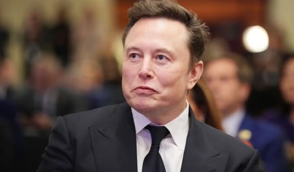 Elon Musk's wealth exceeds $1 trillion, becoming the first trillionaire