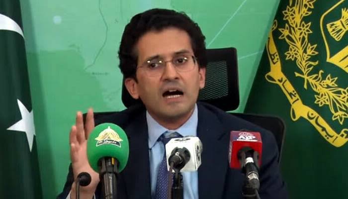 Federal Minister of Petroleum: Pakistan considering buying cheap oil and gas from Iran