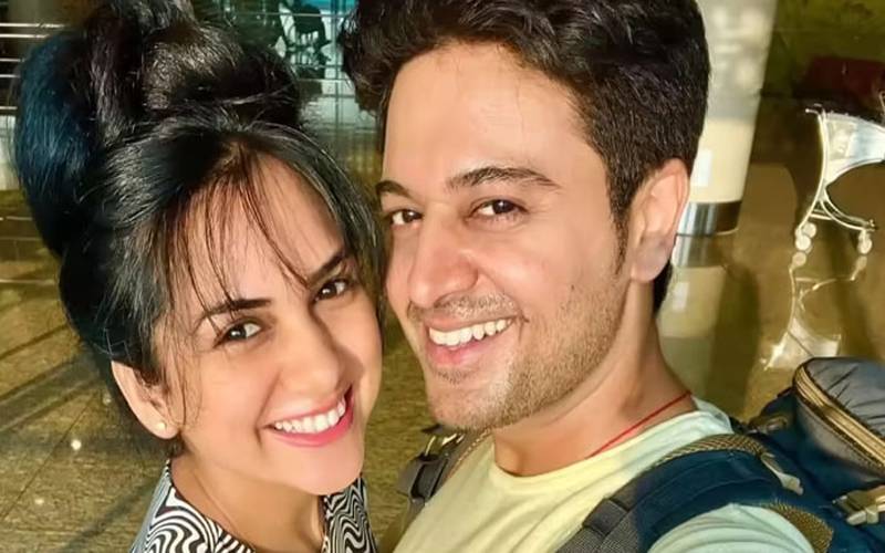 Famous Indian celebrity couple divorces; reason revealed.
