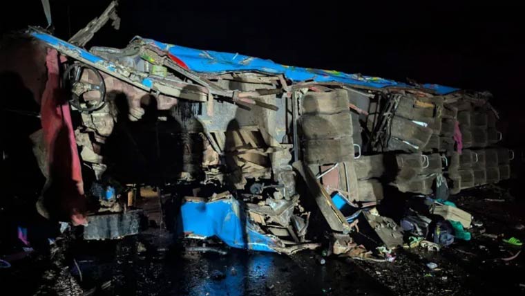 Horrific traffic accident in Uganda; 20 children killed.