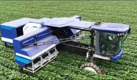 Robotic machines have become a new source of strength for farmers in China.