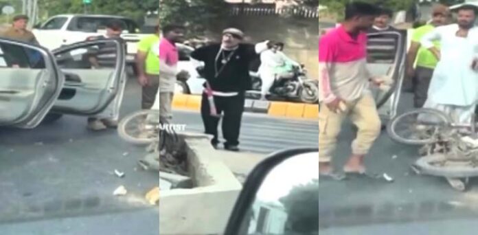 Citizen who assaulted delivery rider taken into custody