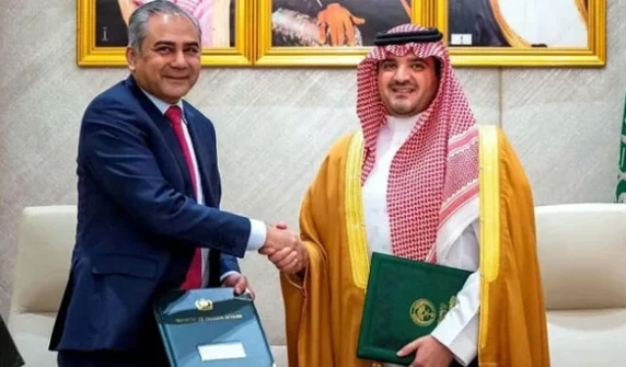 Historic agreement between Pakistan and Saudi Arabia signed.